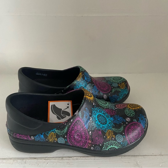 Crocs Neria Pro II Floral Paisley Dual Comfort Mules Clogs Multicolor Women US7 - Picture 5 of 13